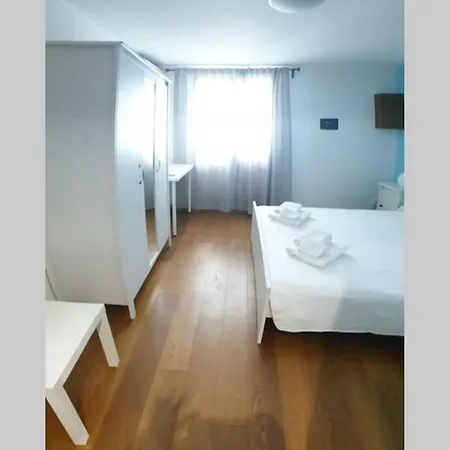 Dimora Maqueda * Палермо