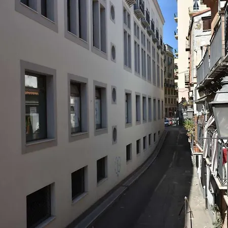 Dimora Maqueda Апартаменты