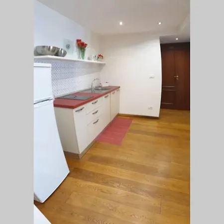 Dimora Maqueda Apartment